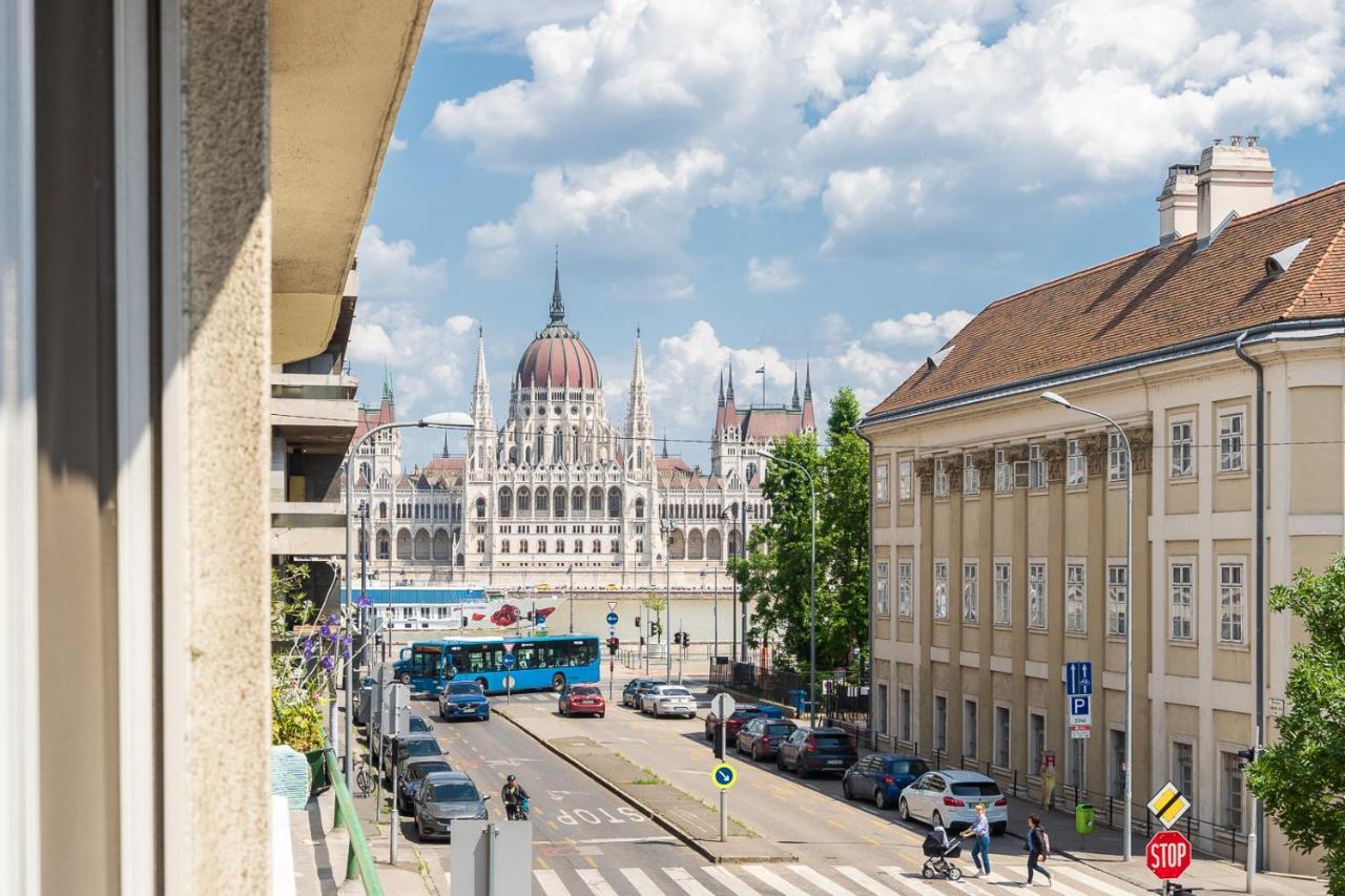 Bright Studio With Parliament View, Free Parking Budapest Extérieur photo