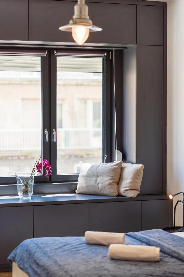 Bright Studio With Parliament View, Free Parking Budapest Extérieur photo